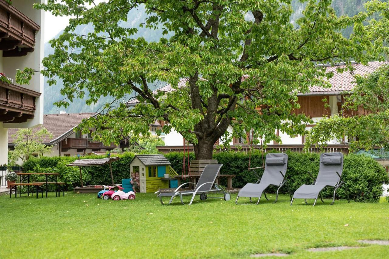 Pension Kumbichlhof Hotel Mayrhofen Ngoại thất bức ảnh