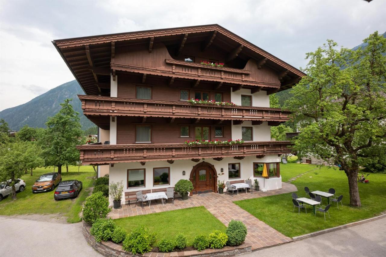 Pension Kumbichlhof Hotel Mayrhofen Ngoại thất bức ảnh